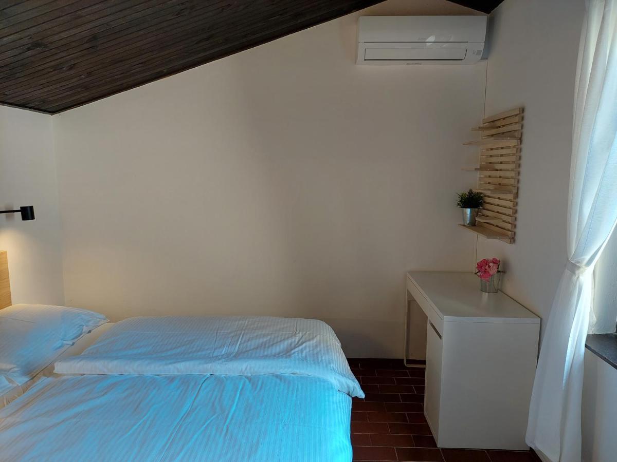 Gavza Sunset Apartment Cres Exterior photo